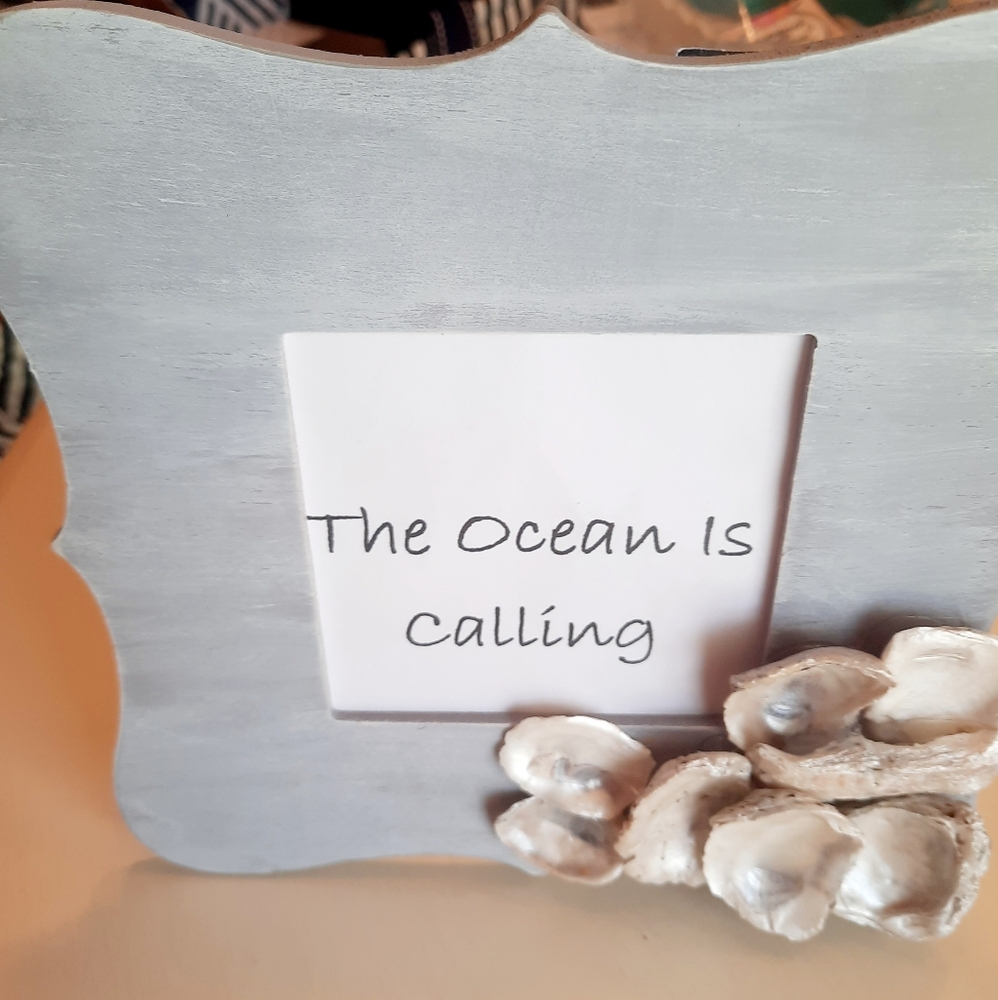 Gray Oyster Shell Picture Frame